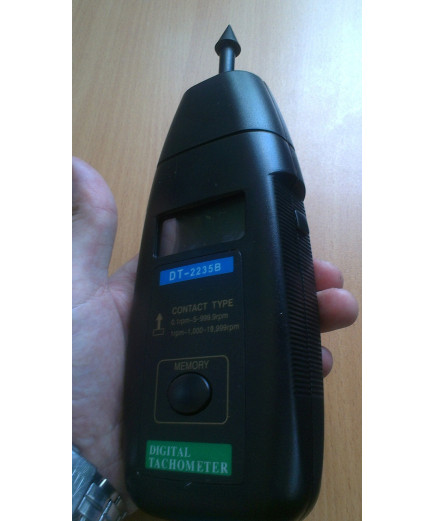 Тахометр контактний Walcom DT-2235B (від 5 до 19 999 об/хв)